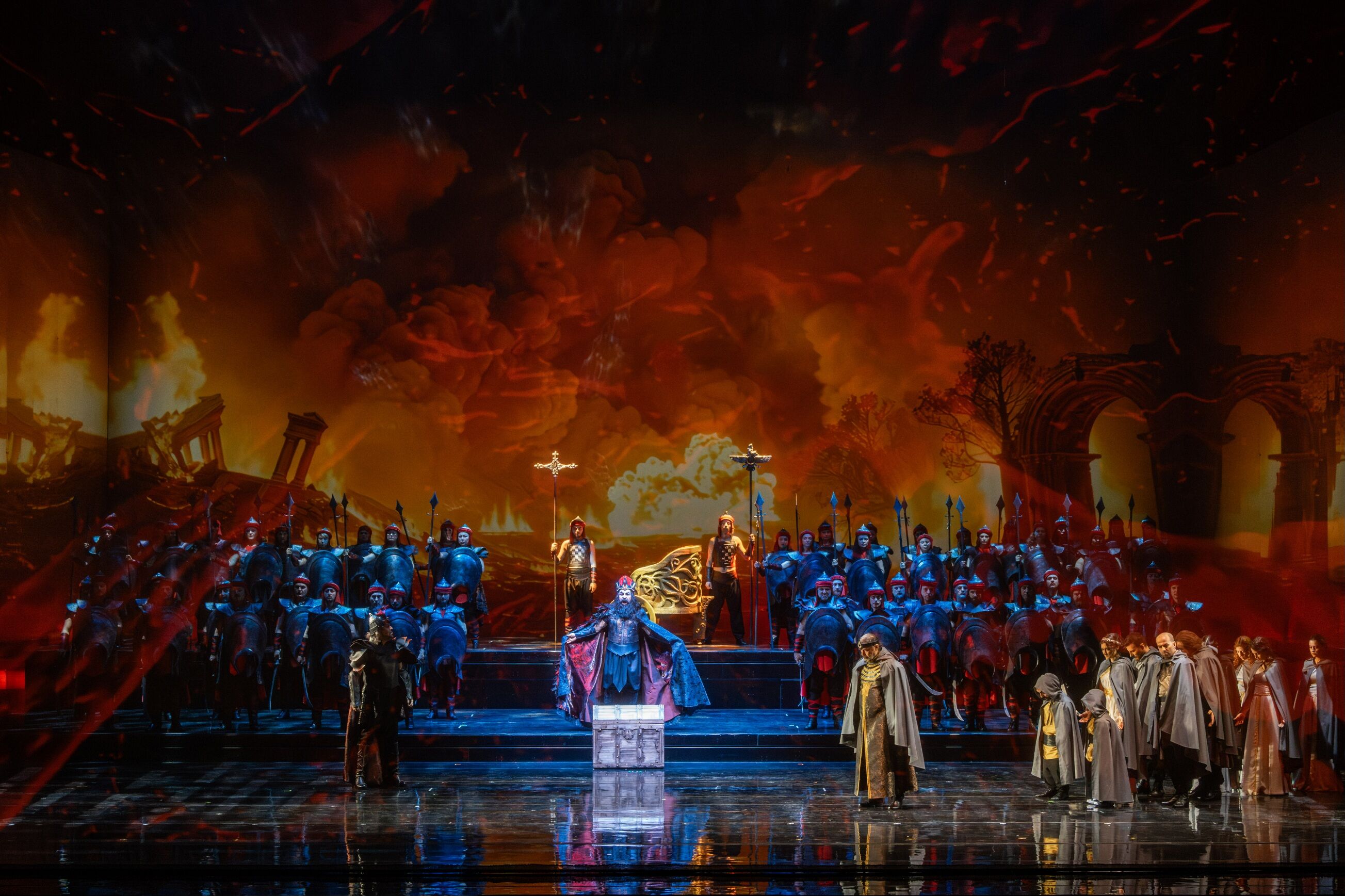 I S T A N B U L E D U S A B I R A N A D O L U H I K A Y E S I 1229601 365732